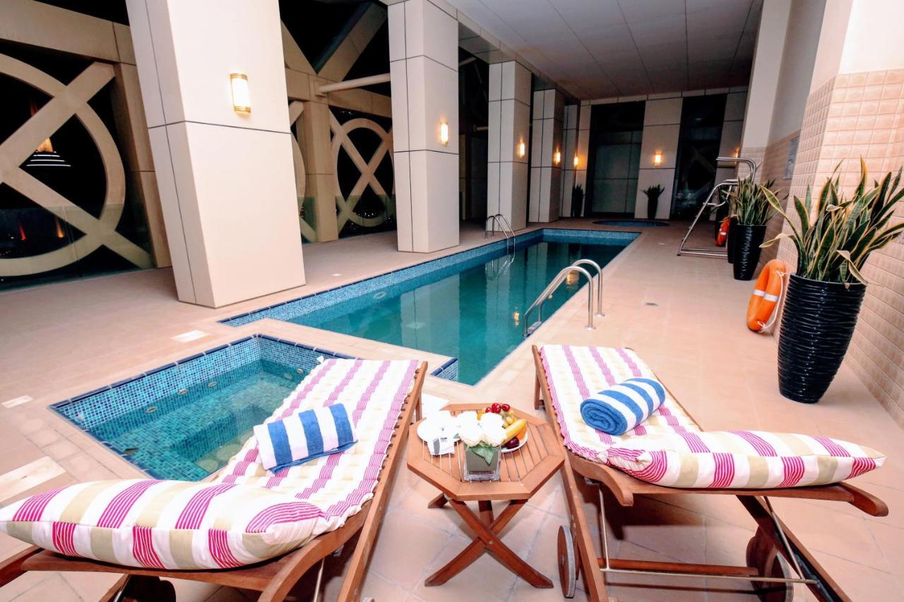 Grand Mercure Hotel Dubaï Extérieur photo